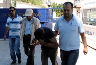 Bisikletli hırsız güvenlik kamerasına yakalandı