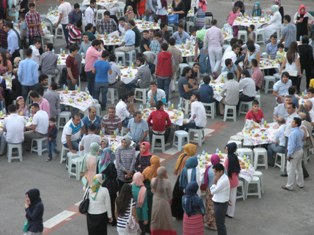 Gençlik mezunları buluştu