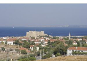 Bozcaada Tatilcilerle Doldu, Kaymakamlık Uyardı