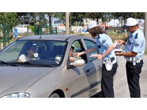 Gurbetçi Sürücüler Bayram Trafiğine Karşı Edirne’de Uyarılıyor