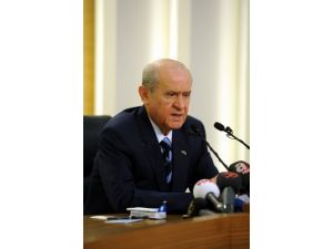 Bahçeli: Darbe Teşebbüsüne Kalkışanların Üzerine Kararlılıkla Gidilmelidir