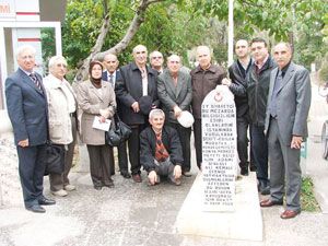 Sivaslı Ali Kemalî Efendi kabri başında anıldı