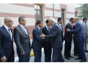 Hüseyin Çapkın: Sanatçıların Teşhir Edilmesi Bizim Bileceğimiz Bir Şey Değil