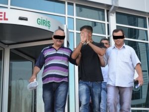 Tarsus’ta Bıçakla Gasp Yapan Bir Kişi Tutuklandı