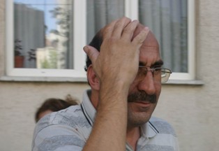 Ayakkabı hırısızı ev sahibini bıçakladı