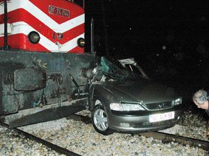 Ezilmekten son anda kurtuldular