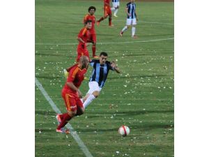 Adana Demirspor Seyircisiyle Buluştu