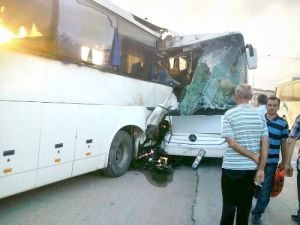 Çanakkale'de İki Otobüs Kazasında 24 Kişi Yaralandı