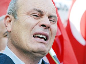Yetimlerin yürüyüşü