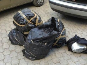 Ares 50 kilo esrar buldu