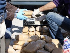 Akaryakıt deposunda 28 kilo eroin yakalandı