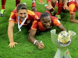 Drogba Burak'ı tahtından etti