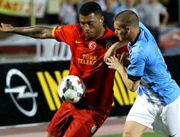 Christoph Daum onu istiyor!