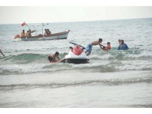 'Akıntıda Kıyıya Doğru Değil, Çapraz Olarak Yüzün' (Özel)