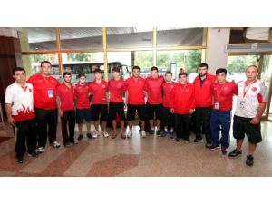 Dünya Gençler Güreş Şampiyonası Bulgaristan’da Başlıyor