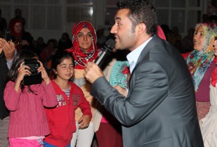 'Küçük İbo' Şükran köyünde sahne aldı