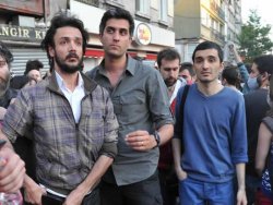 Memet Ali Alabora'ya polis koruması
