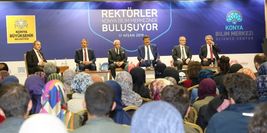 Rektörler Bilim Merkezinde öğrencilerle buluştu