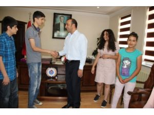 Kaymakam Sarıkaya: 200 Öğrencinin Eğitim Masrafını Karşıladık