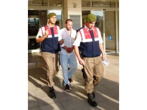 Baba Oğula Otomobiliyle Çarptıktan Sonra Kaçan İşadamı Tutuklandı