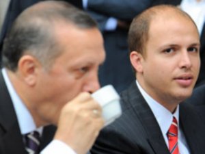 Bilal Erdoğan'dan İngilizce katliam tweeti