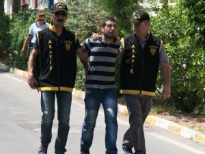 Kafeterya Hırsızını Parmak İzi Ele Verdi