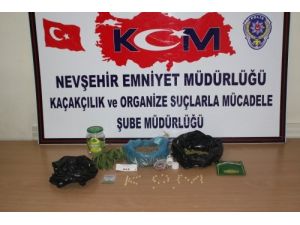 Uyuşturucu Operasyonunda 5 Kişi Tutuklandı