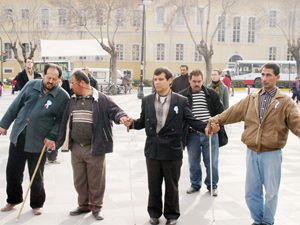 Engelliye yaklaşım; ‘medeniyet testi’