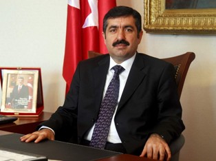 Vali Doğan'dan Konya'ya şiirli veda