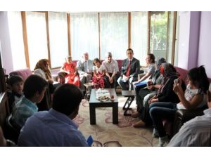 Gönül Elçileri 3 Çocuğu Yuvaya Kavuşturdu