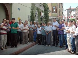 Karacabey’de Mısır Halkına Destek Eylemi