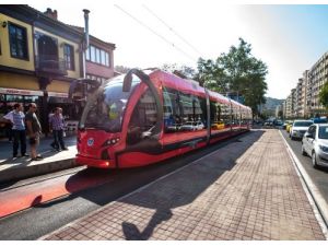 Yerli Tramvay İpekböceği, Önce Kum Torbası, Sonra Yolcu Taşıyacak