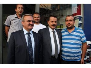 İlk Yerli Tramvay 'İpekböceği'nin Test Sürüşü Park Engeline Takıldı
