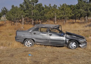 Otomobil takla attı: 5 yaralı