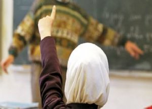 İstifaya zorlanan öğretmenlere kötü haber