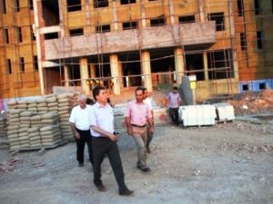 Vali Cengiz , Mardin'de Devam Eden Okul İnşaatlarını Denetledi