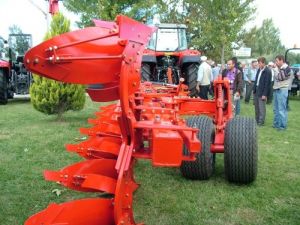 Bursa’ya Tarım Ekipmanı İçin 1 Milyon 661 Bin 108 Lira Hibe