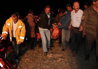 Serinlemek için gidiği gölette boğuldu