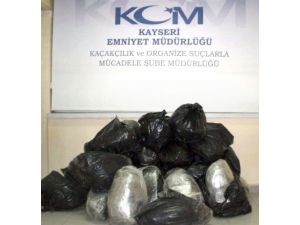 Kayseri Polisi 121 Kilo Esrar Ele Geçirdi