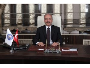 Çorum Belediyesi Necip Fazıl Kısakürek Gençlik Merkezi'nde Kayıtlar Başladı