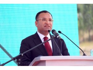 Bozdağ: Kılıçdaroğlu, Milletin Gözünün İçine Baka Baka Yalan Söylemiştir
