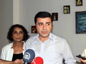 Demirtaş: Hükümetin Adımlarında Lakaytlık Var