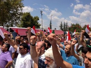 Konya'da Mısır'daki Katliama Tepki Gösterileri
