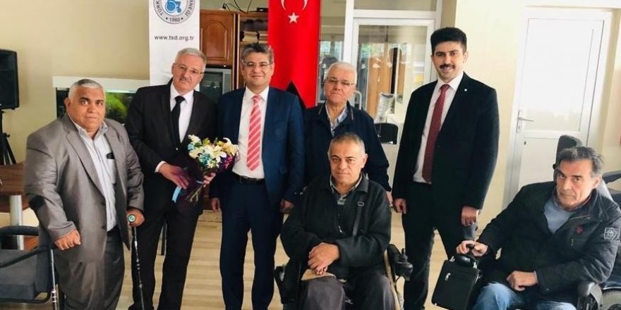 Konya SMMMO Başkan Adayı Abdil Erdal’dan Sakatlar Derneğine ziyaret