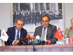 A Milli Takım'da Fatih Terim Dönemi Resmen Başladı
