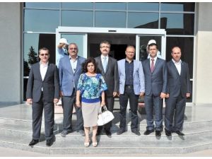 Ak Parti Milletvekilleri Vali Oduncu’yu Ziyaret Etti