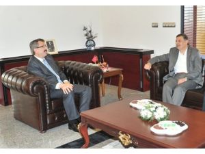 Pakdil, Vali Oduncu'yu Ziyaret Etti