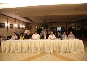 Sapanca'da Kaymakam Osman Sarı İçin Veda Yemeği Düzenlendi