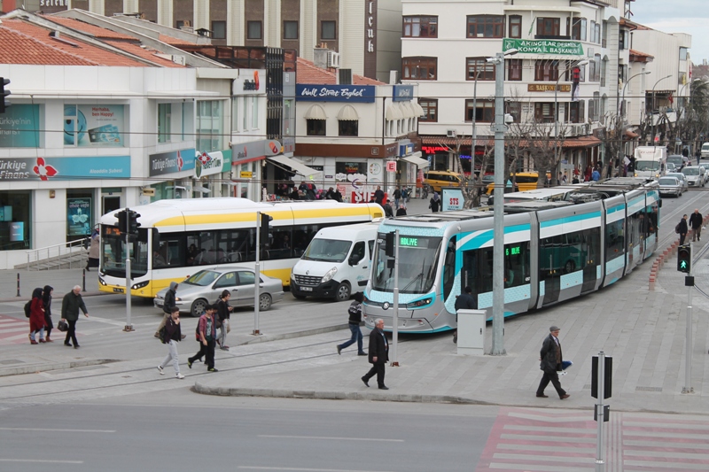 Konyalı indirimi hak etmiyor mu?