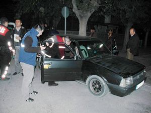 Kız meselesi kanlı bitti: 3 yaralı